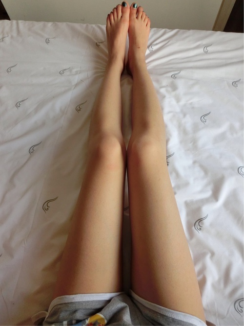我也热爱大长腿_来自我叫不高兴丶的自拍私房照分享