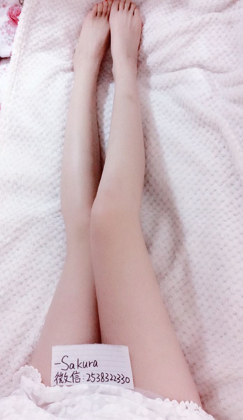 晒腿，男生看女生第一眼看脸？胸？腿？？(图4)_来自Sakura丶的自拍私房照分享