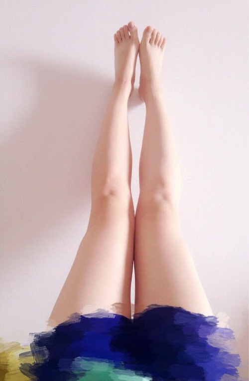 腿腿还算美吧不喜勿喷_来自ruirui萌的自拍私房照分享