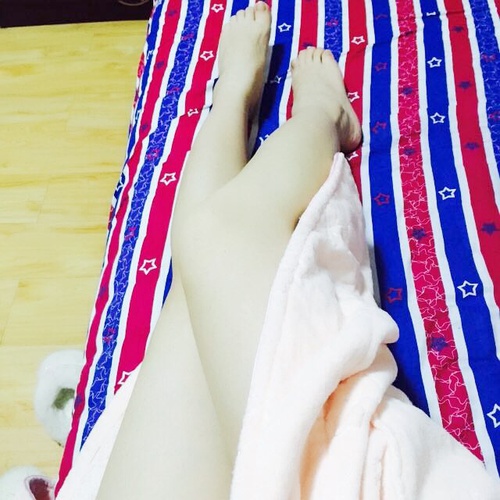 【晒】小白腿_来自桃子姑娘的自拍私房照分享